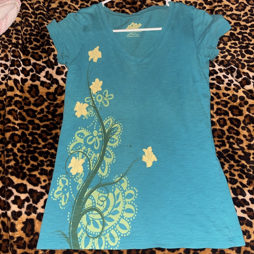 Teal flower shirt